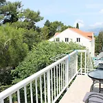 Apartment Paradiso