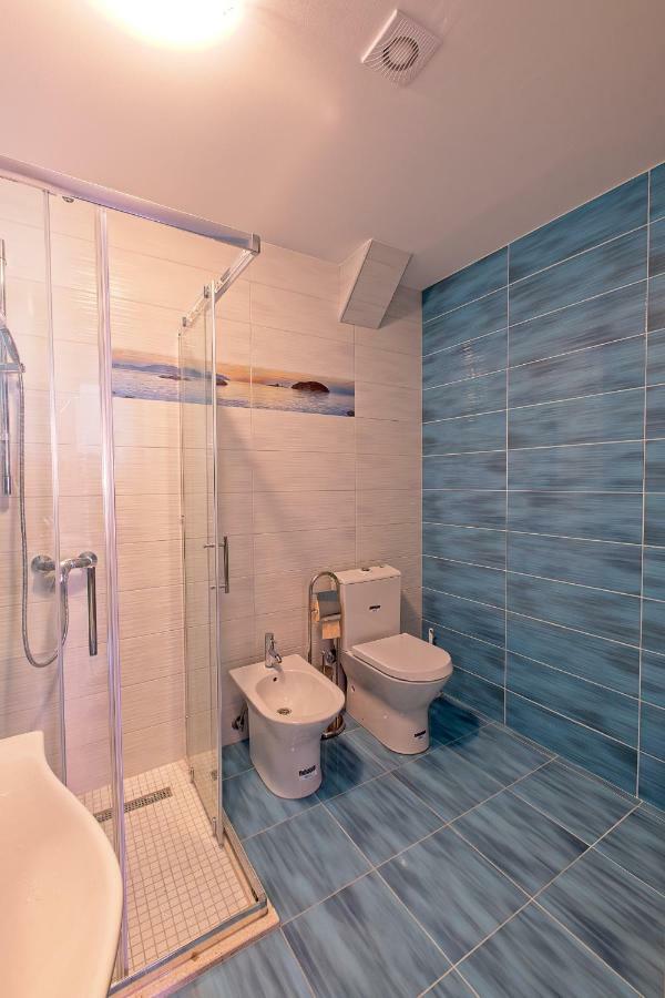 Apartment Paradiso